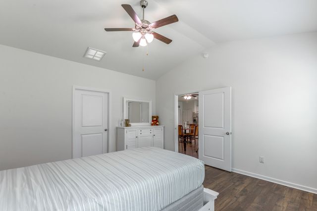212 Huntley Meadows Drive 55, Rossville, GA 30741