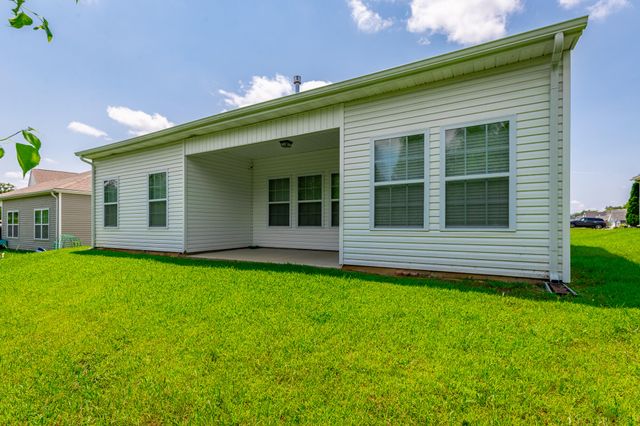 212 Huntley Meadows Drive 55, Rossville, GA 30741
