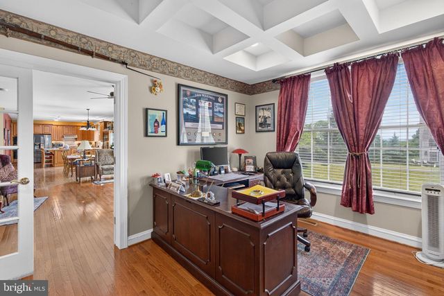 2180 SQUIRREL HILL RD, Schwenksville, PA 19473