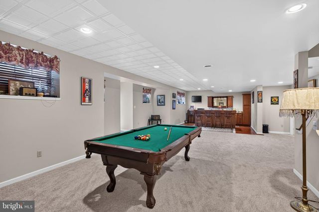 2180 SQUIRREL HILL RD, Schwenksville, PA 19473