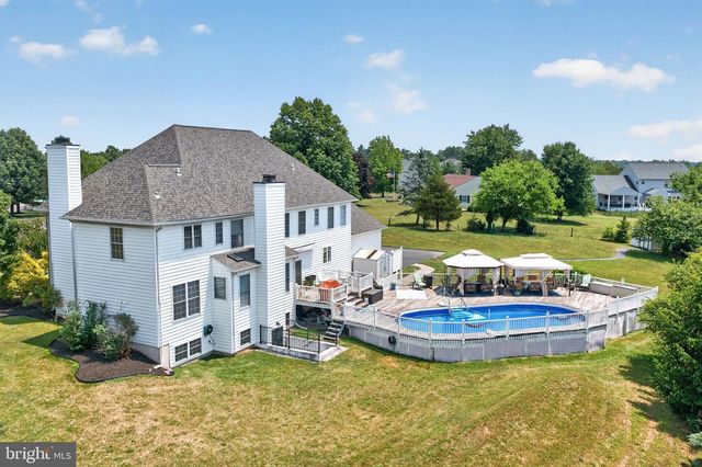2180 SQUIRREL HILL RD, Schwenksville, PA 19473
