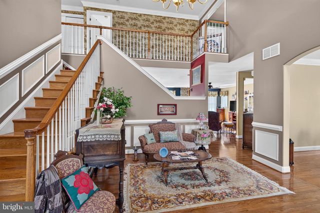 2180 SQUIRREL HILL RD, Schwenksville, PA 19473