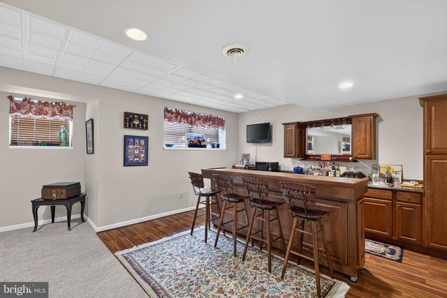 2180 SQUIRREL HILL RD, Schwenksville, PA 19473