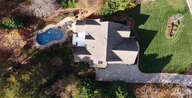 105 Tuskarora Point Lane, Mooresville, NC 28117