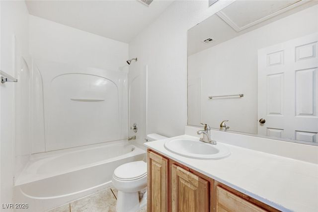 611 Desert Silk Court, North Las Vegas, NV 89084