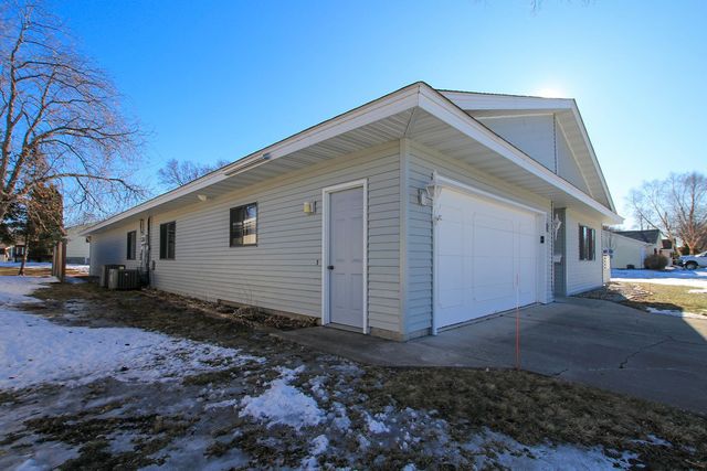 555 Graham Street SW, Hutchinson, MN 55350