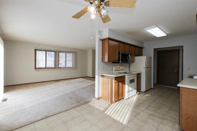 555 Graham Street SW, Hutchinson, MN 55350