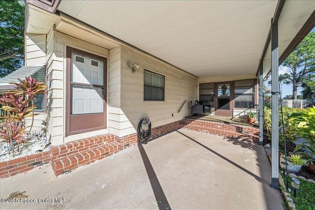 2375 Coconut Palm Drive NE, Palm Bay, FL 32905