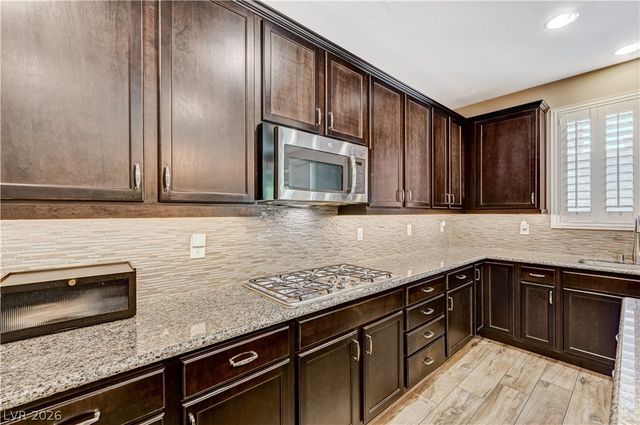 7741 Rainbow Rising Street, Las Vegas, NV 89113