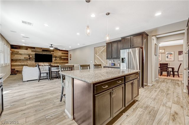 7741 Rainbow Rising Street, Las Vegas, NV 89113