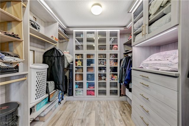 7741 Rainbow Rising Street, Las Vegas, NV 89113