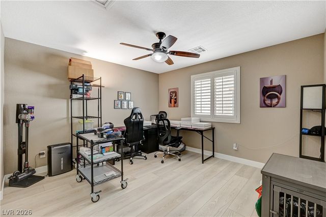 7741 Rainbow Rising Street, Las Vegas, NV 89113