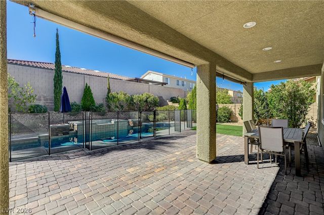 7741 Rainbow Rising Street, Las Vegas, NV 89113