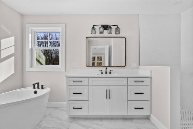 209 Middle, Haverhill, MA 01830