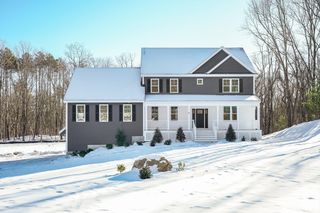 209 Middle, Haverhill, MA 01830