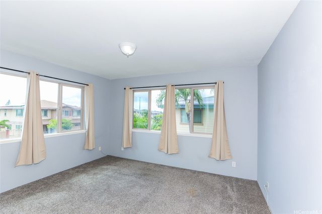 94-1211 Awaiki Street, Waipahu, HI 96797