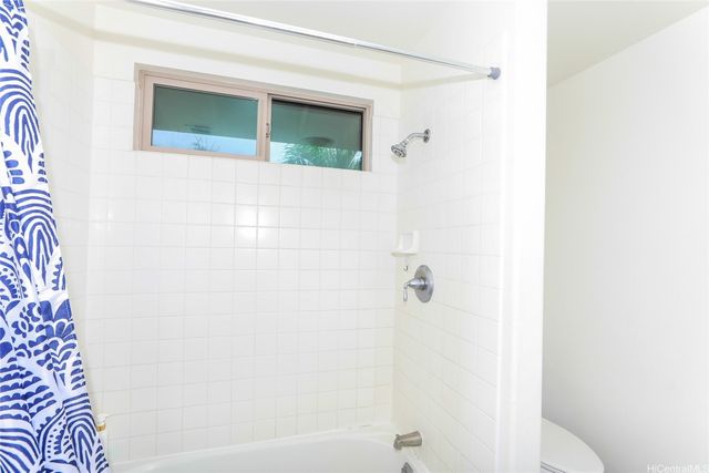 94-1211 Awaiki Street, Waipahu, HI 96797