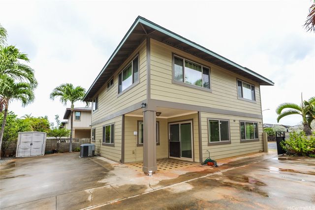94-1211 Awaiki Street, Waipahu, HI 96797