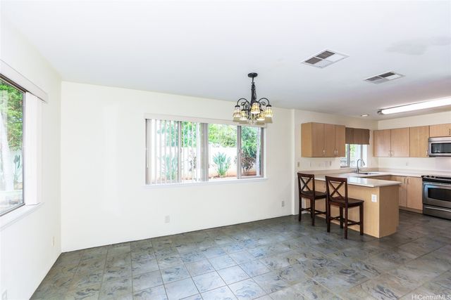 94-1211 Awaiki Street, Waipahu, HI 96797
