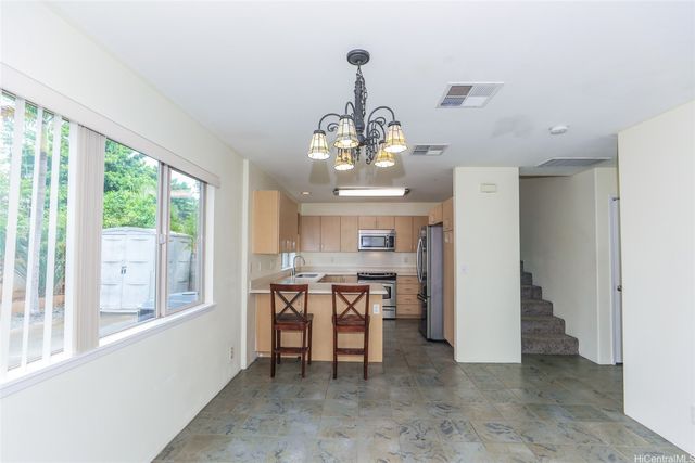 94-1211 Awaiki Street, Waipahu, HI 96797