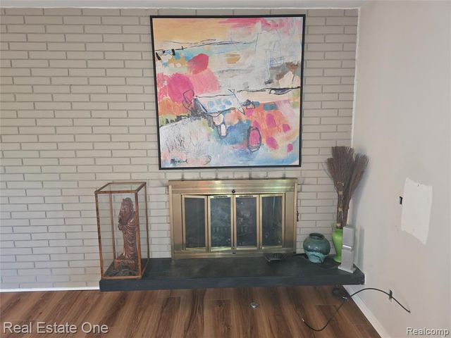 2027 Klingensmith Road 70, Bloomfield Hills, MI 48302