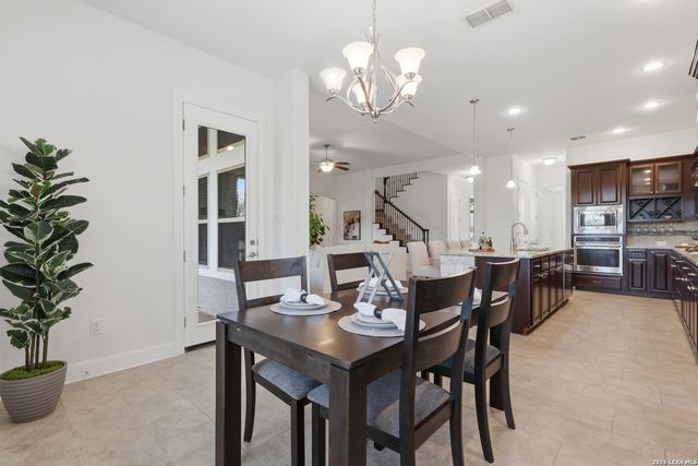 8930 IRVING HL, Boerne, TX 78015