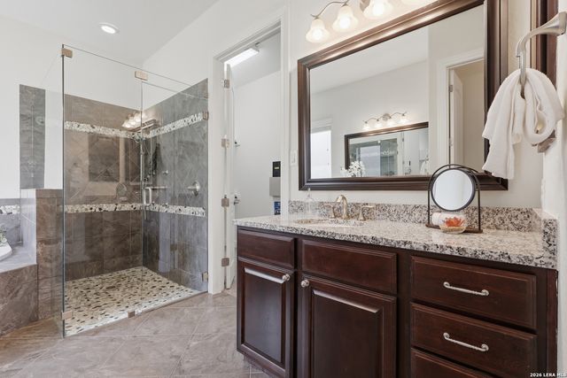 8930 IRVING HL, Boerne, TX 78015