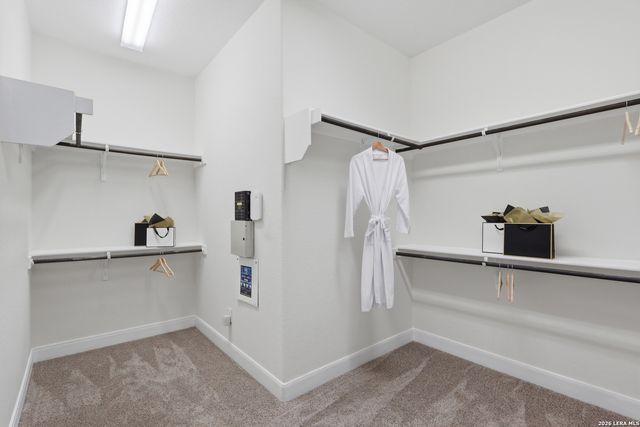 8930 IRVING HL, Boerne, TX 78015