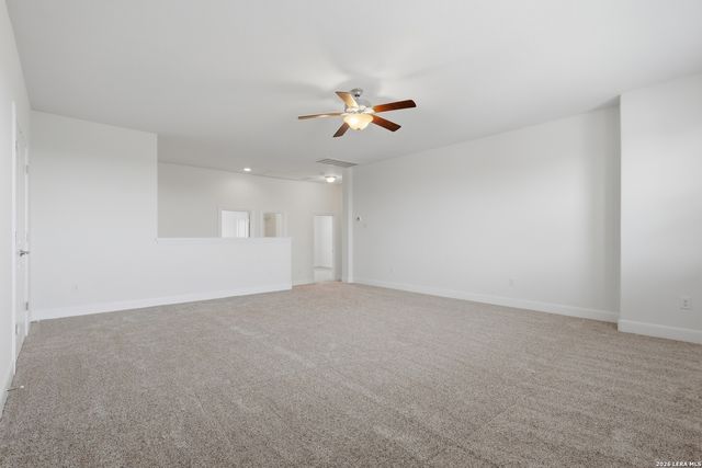 8930 IRVING HL, Boerne, TX 78015