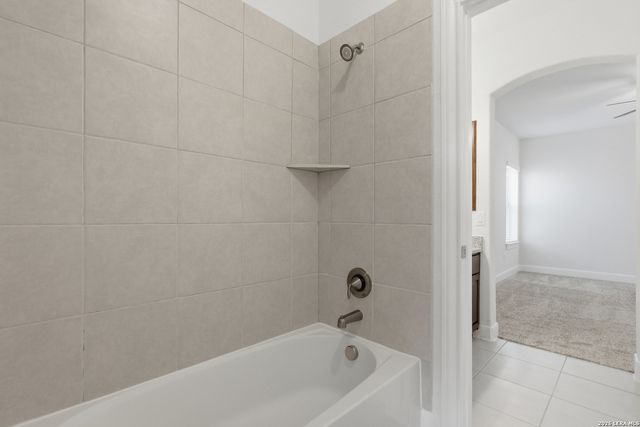 8930 IRVING HL, Boerne, TX 78015