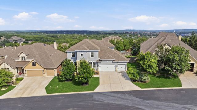 8930 IRVING HL, Boerne, TX 78015