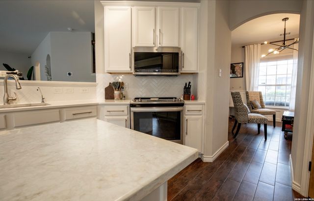 911 Calico Garden, San Antonio, TX 78260