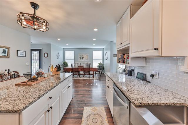 3823 Huckleberry Road, Allentown City, PA 18104