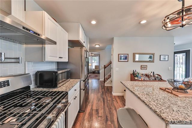 3823 Huckleberry Road, Allentown City, PA 18104