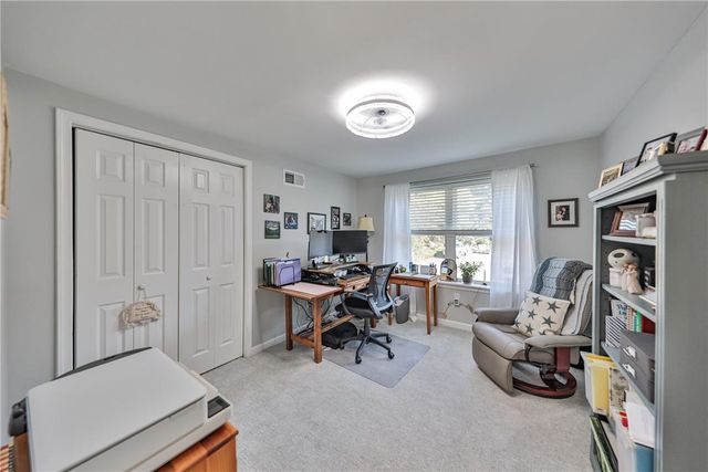 3823 Huckleberry Road, Allentown City, PA 18104