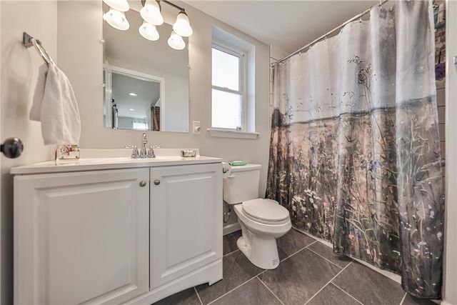 3823 Huckleberry Road, Allentown City, PA 18104