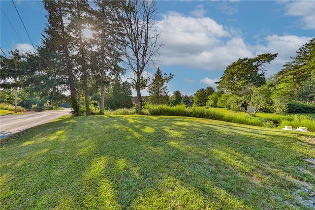 3823 Huckleberry Road, Allentown City, PA 18104