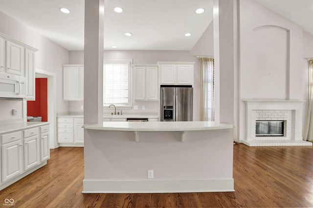 4117 McKean Lane, Indianapolis, IN 46250