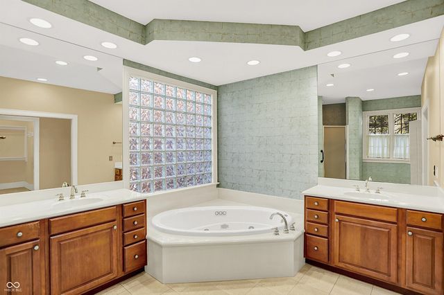 4117 McKean Lane, Indianapolis, IN 46250