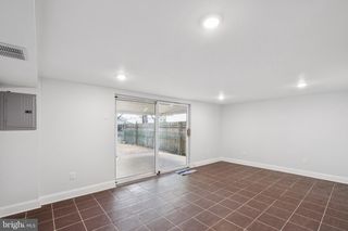 221 HICKORY HILL RD, Philadelphia, PA 19154