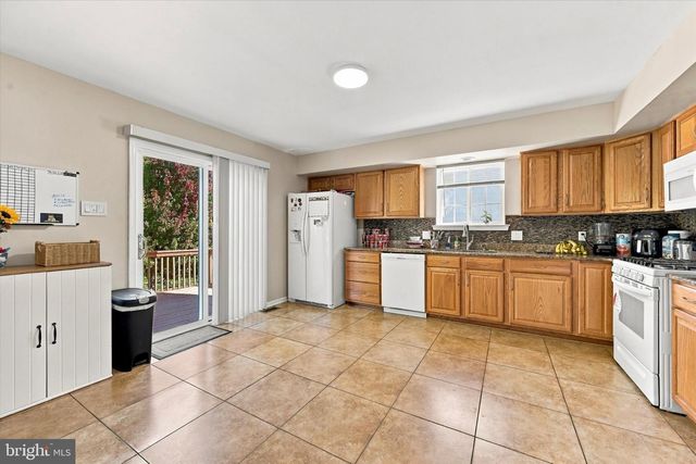 204 PENNFORD PL, Garnet Valley, PA 19060