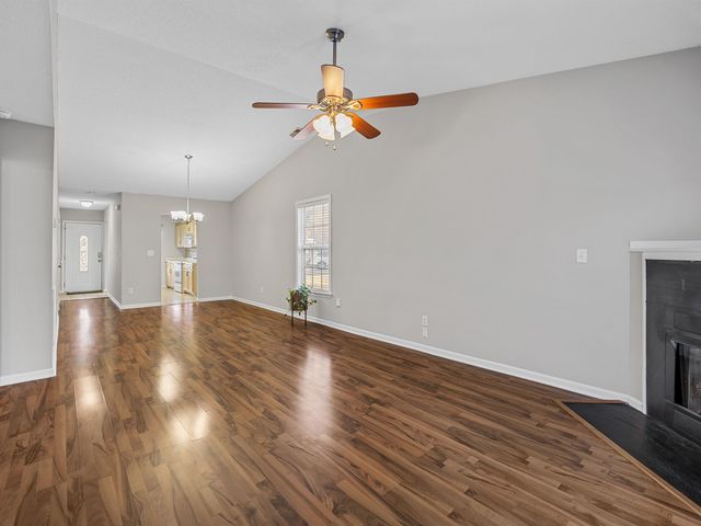 864 W Emerald Springs Drive, Boiling Springs, SC 29316