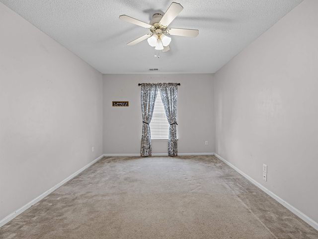 864 W Emerald Springs Drive, Boiling Springs, SC 29316