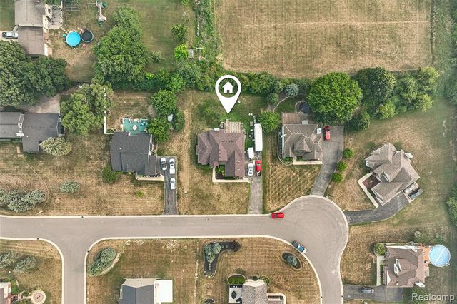 7157 Westminster Circle, Grand Blanc, MI 48439