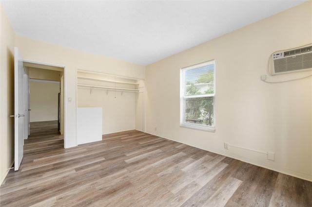 525 Antioch Avenue, Fort Lauderdale, FL 33304