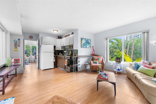 525 Antioch Avenue, Fort Lauderdale, FL 33304