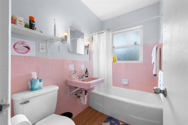 525 Antioch Avenue, Fort Lauderdale, FL 33304