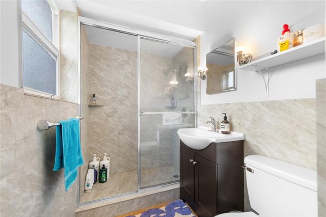 525 Antioch Avenue, Fort Lauderdale, FL 33304