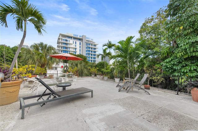 525 Antioch Avenue, Fort Lauderdale, FL 33304