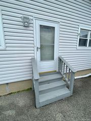836 Windmill Avenue, West Babylon, NY 11704